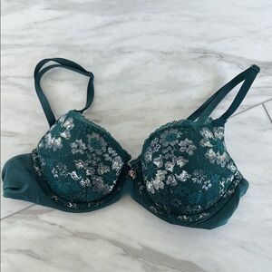 Victorias Secret Elegant Teal and Silver Lace Bra